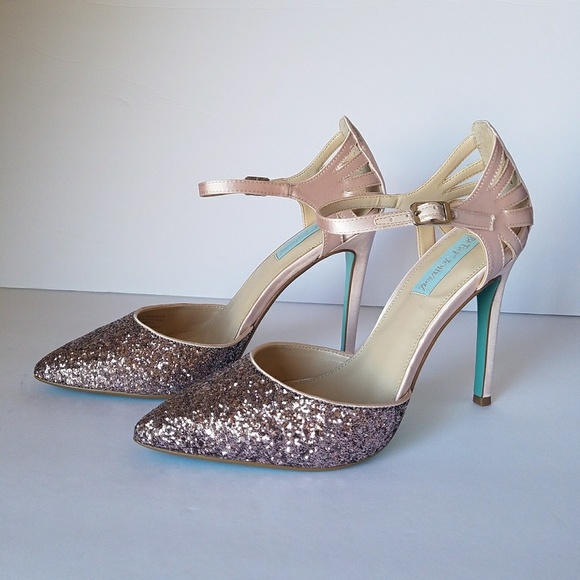 Blue by Betsey Johnson SB-Avery Pumps Heels Size 8 - Picture 2 of 4